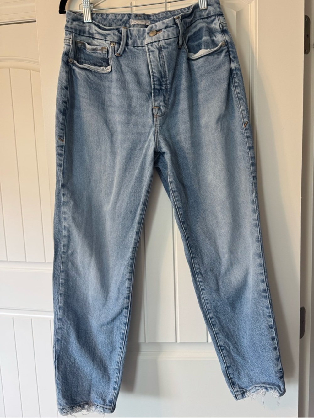 Good American Light Blue Jeans